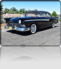 1957 Ford Fairlane 500 
